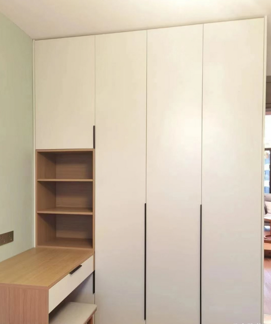 Panel furniture design and order splitting software, mobile phones, tablets, and computers can be drawn online to help the factory grow 3 times